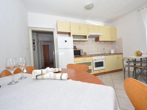 Apartment Katarina by Interhome