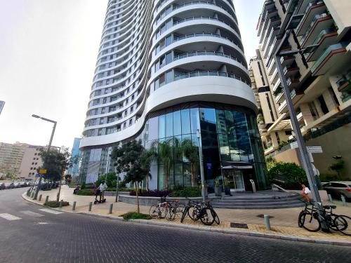 Gindi Tower Apartment - By Beach Apartments TLV