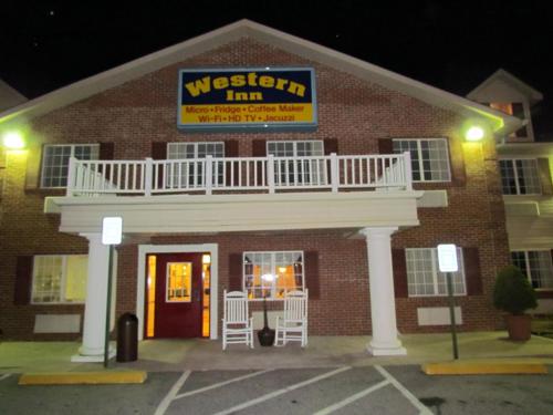 Gallery image of Western Inn & Suites Hampton in Hampton