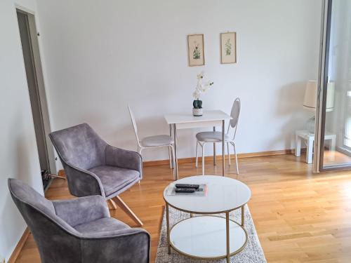 Apartment Kitzblick by Interhome