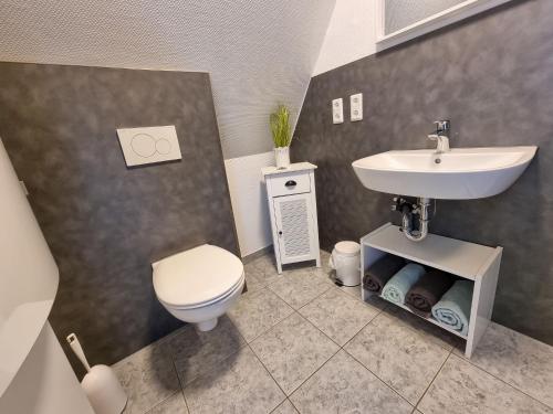 Ένα μπάνιο στο Chalet Marie by Interhome