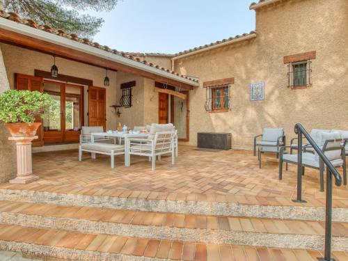 Holiday Home L'Arbousier by Interhome