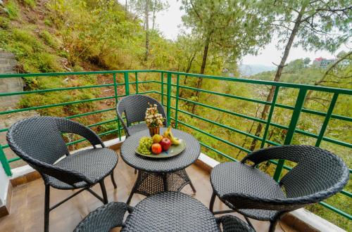 A balcony or terrace at Montrose Resort & Spa