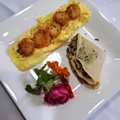 Jídlo v hotelu nebo okolí