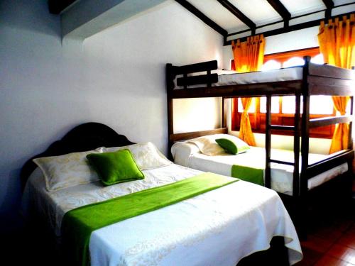 Двуетажно легло или двуетажни легла в стая в Hospedería Villa Lucía