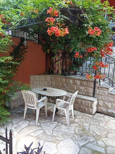 Jardín al aire libre en Villa Perla Del Mare
