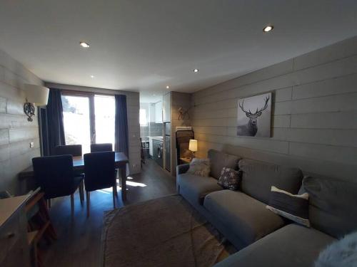 BELLE PLAGNE - Appartement 6 personnes sur les pistes