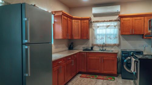 Gallery image of SKYLINE SUITES: 3 BED/3 BATH VACATION RENTAL in Grand Anse