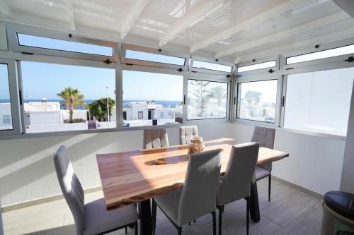 Rooftop sea view with Jacuzzi and A/C