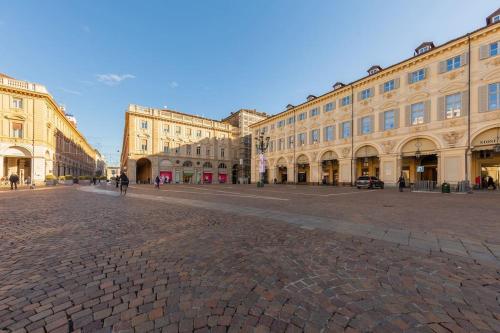 Splendido appartamento in Piazza San Carlo photo 11