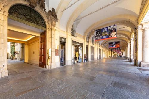 Splendido appartamento in Piazza San Carlo photo 15