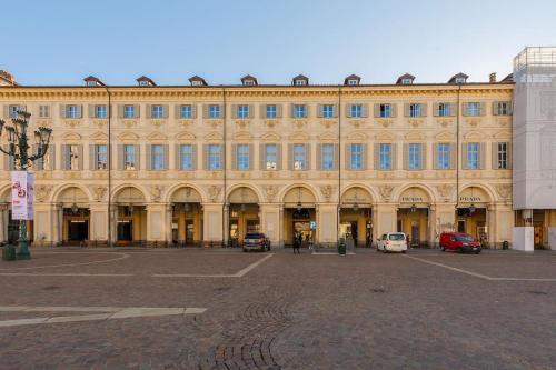 Splendido appartamento in Piazza San Carlo photo 7