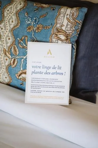 Mercure Avignon TGV Hotel & Spa photo 7