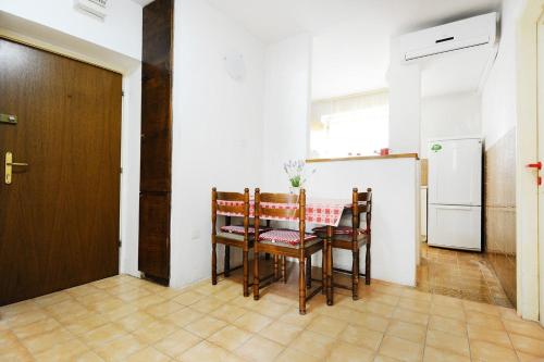 Split Central Lovely Flat