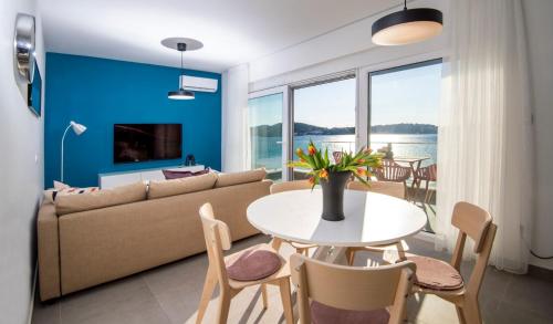Villa Somnium near Trogir, pool and gym