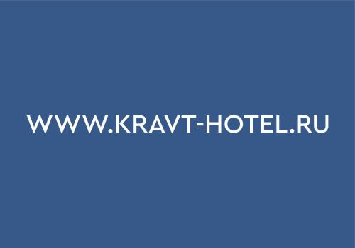 サンクトペテルブルクにあるKravt Nevsky Hotel & Spaのブルー バックグラウンド ウィズ ザ ワーズ krw ホテル rrw