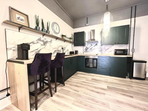 Η κουζίνα ή μικρή κουζίνα στο CentralEllesmere - Sleeps4 - Parking - PetFriendly