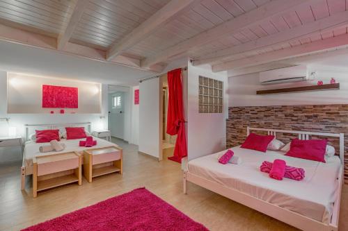 Posteľ alebo postele v izbe v ubytovaní Holiday villa for rent in Estepona