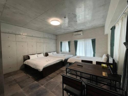 WOLF PACK APARTMENT 33