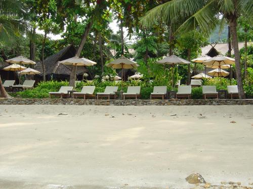 Κήπος έξω από το Banpu Koh Chang Resort