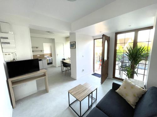 STRASBOURG CENTRE HISTORIQUE Accès direct en Tram et Aéroport