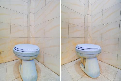two pictures of a toilet in a bathroom at OYO Life 92841 Kos 88 in Negara