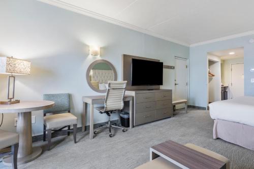 TV/Unterhaltungsangebot in der Unterkunft Cherry Tree Inn & Suites