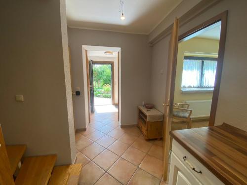Imagine din galeria proprietății Ferienwohnung Keilbergpanorama în Kurort Oberwiesenthal