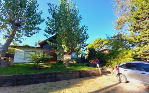 4 SOLES – Alojamiento en Villa Gesell 4 SOLES – Alojamiento en Villa Gesell