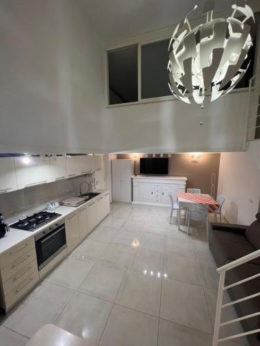 LiFe house