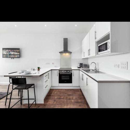 Dapur atau dapur kecil di Delta 1 BR flat in London DP279