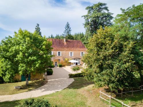 Κήπος έξω από το le Domaine du Trouiller
