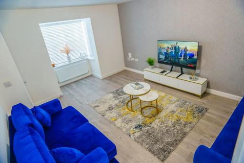 Μια τηλεόραση ή/και κέντρο ψυχαγωγίας στο Caasi Homes