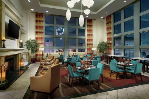 Hilton Garden Inn Philadelphia Center City Image