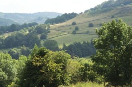 Uma vista geral da montanha ou uma vista da montanha a partir da casa de férias