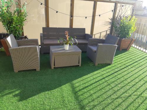 La Terrasse - big apartment & terrace 80m2 - metro 17 min from Paris