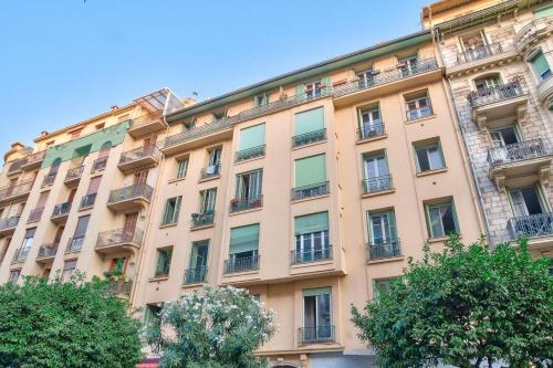 Nidusudest - Spacieux appartement