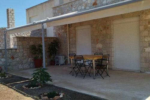 Gallery image of Smailis apartment 2 in Ligourio