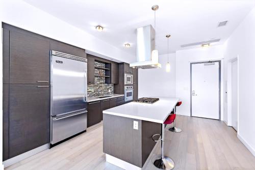 Photo de la galerie de l'établissement Altitude 25, à Santa Ana