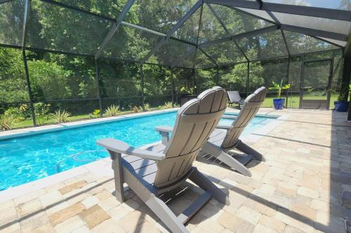 Πισίνα στο ή κοντά στο Spacious 6BR Pool Home in Ocala