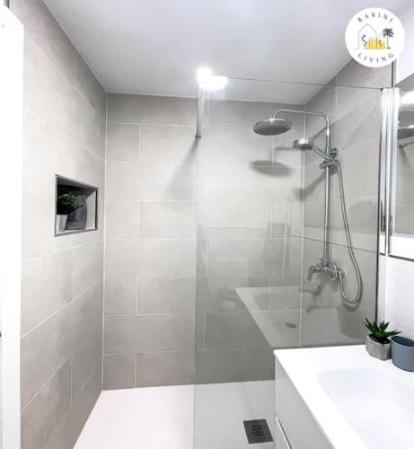 Casa Alicia Central Town by babiniliving