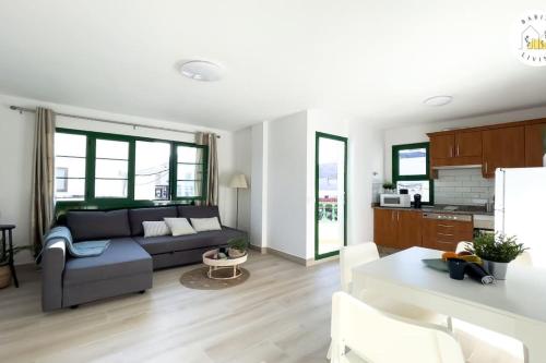 Casa Alicia Central Town by babiniliving