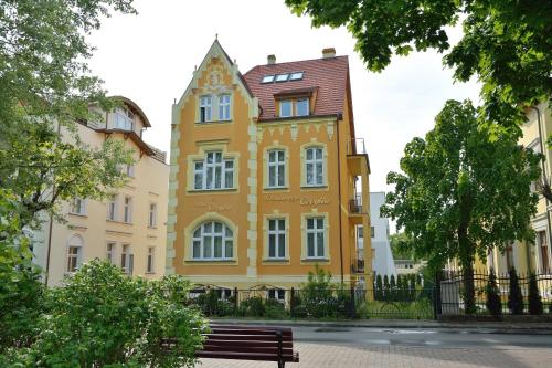 Het gebouw waarin de bed & breakfast zich bevindt