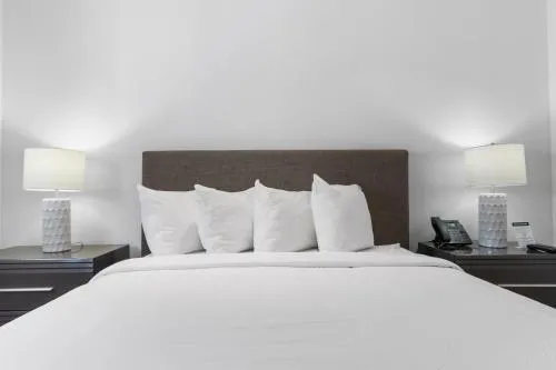 Fortune House Hotel Suites photo 40