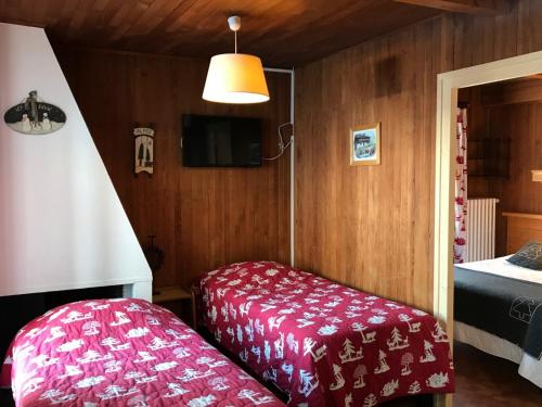 Charmant Appartement pour 4 aux Gets, Balcon Sud, Proche Pistes et Commerces