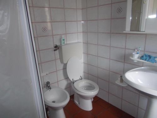 A bathroom at Casa Vacanze Liperni