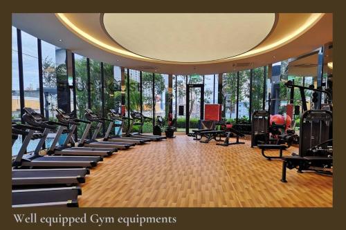 Pool Heaven Studio - 1 MRT stop to TRX The Exchange,free shuttle to MRT