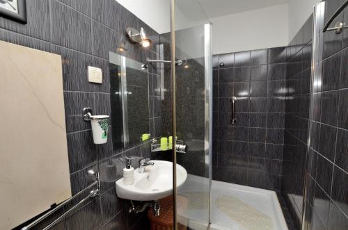 Koupelna v ubytování Apartments Haldej