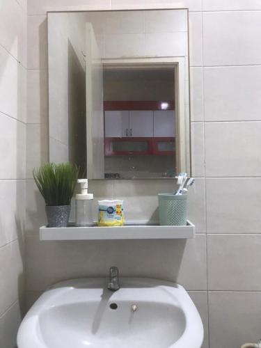 Bilik mandi di Homestay Ruma Melaka