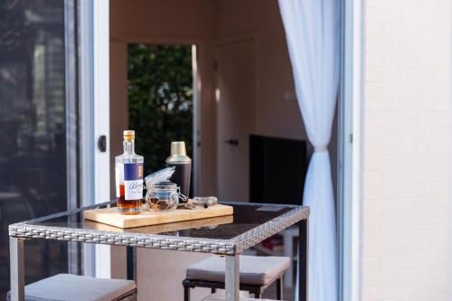 Minuman di Heights Guesthouse - Hideaway in Kiama Heights